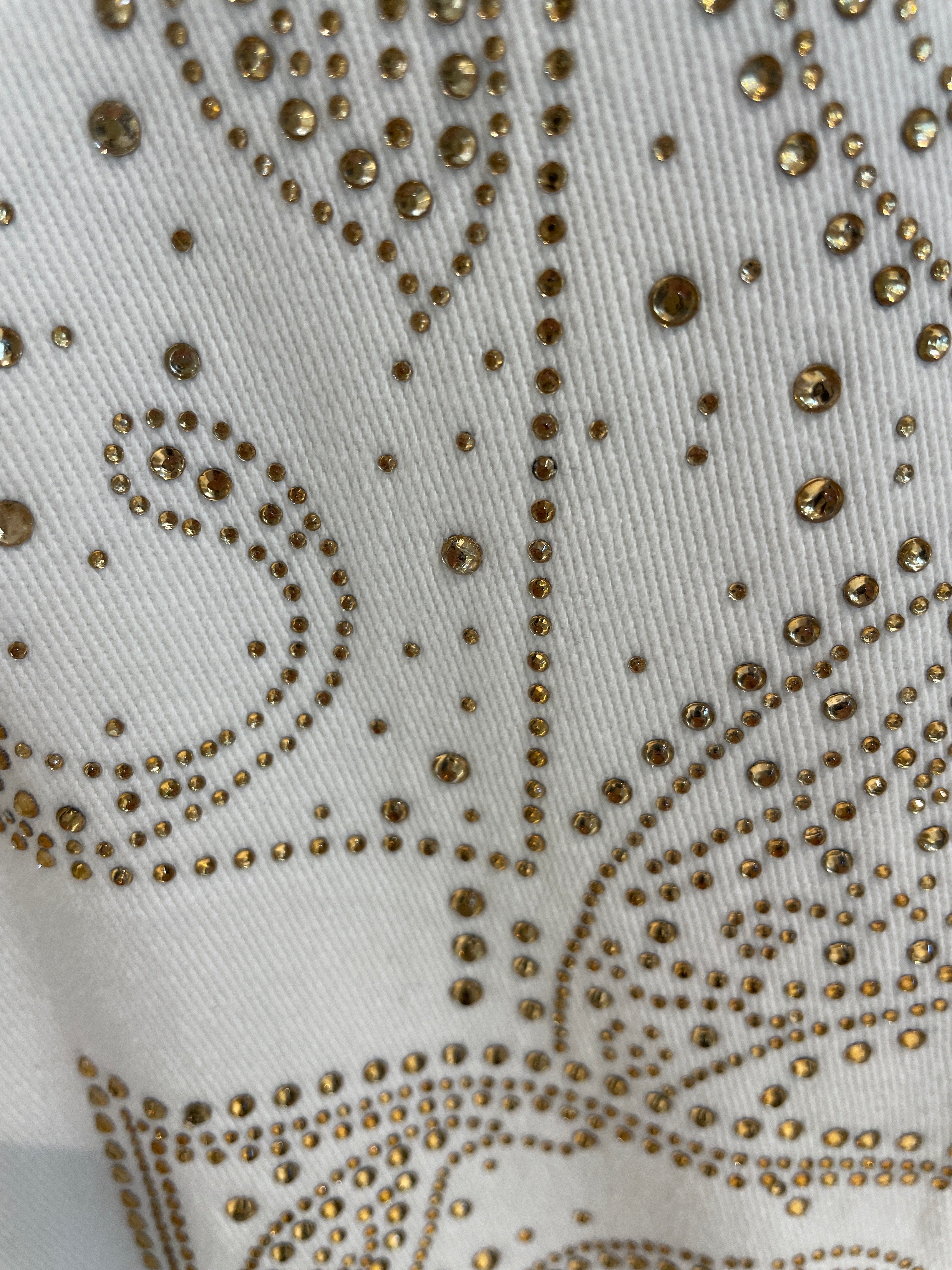 Chemise GYPSY SOUL – Détails cloutés dorés bohème chic