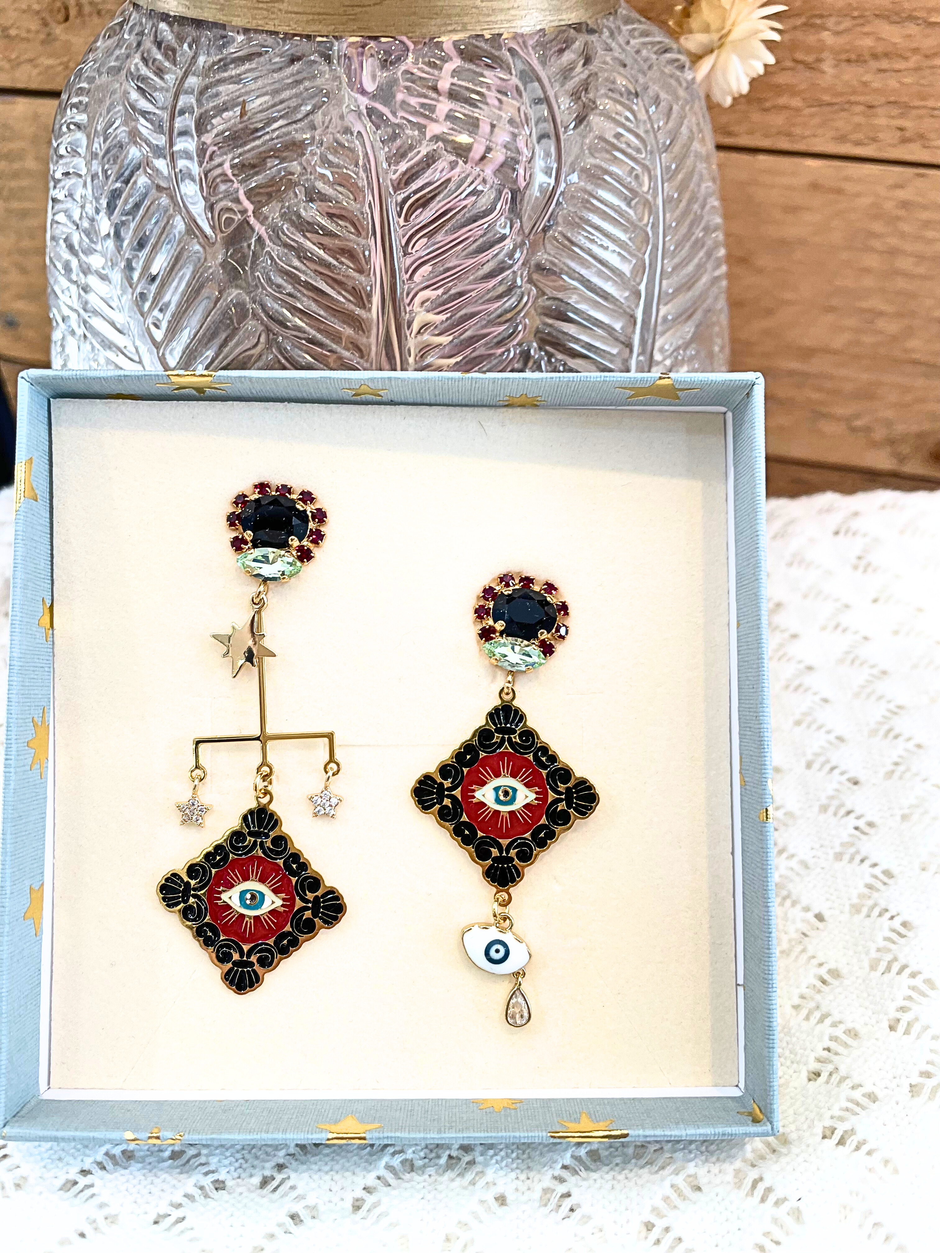 Boucles d’Oreilles Amuleto –  (Plaqué Or 18K)